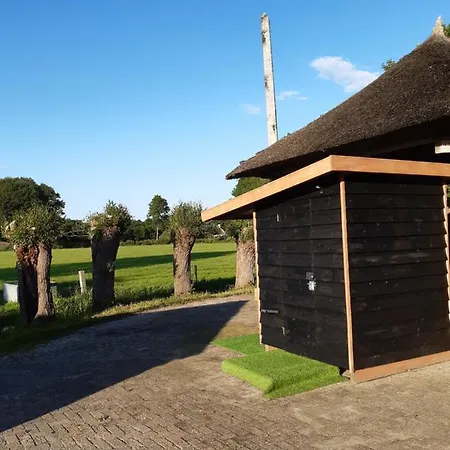 Pipowagen 'klein Hoonhorst' * Putten