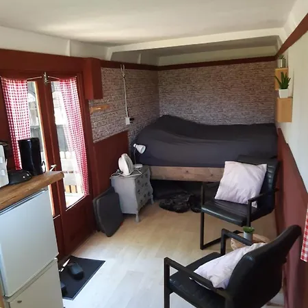 Pipowagen 'klein Hoonhorst' Apartamento Putten